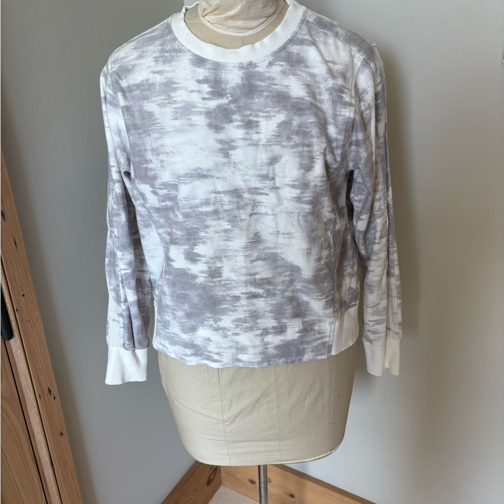 Athleta Gray Graphic Sweatshirt
